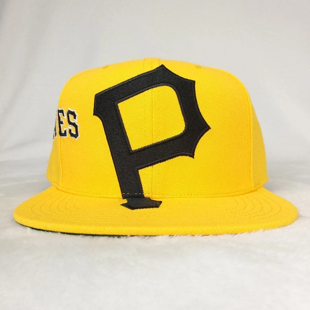 Pittsburgh Pirates Mitchell & Ness MLB Snapback Hat Cap Embroidery Logo NWT
